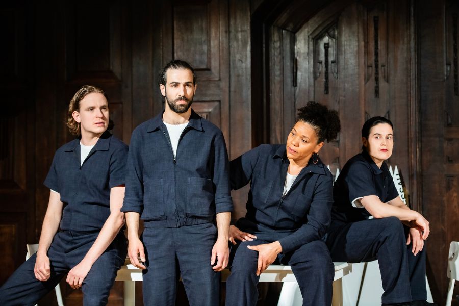 And now Hanau | © Bettina Stoess And now Hanau | © Bettina Stoess